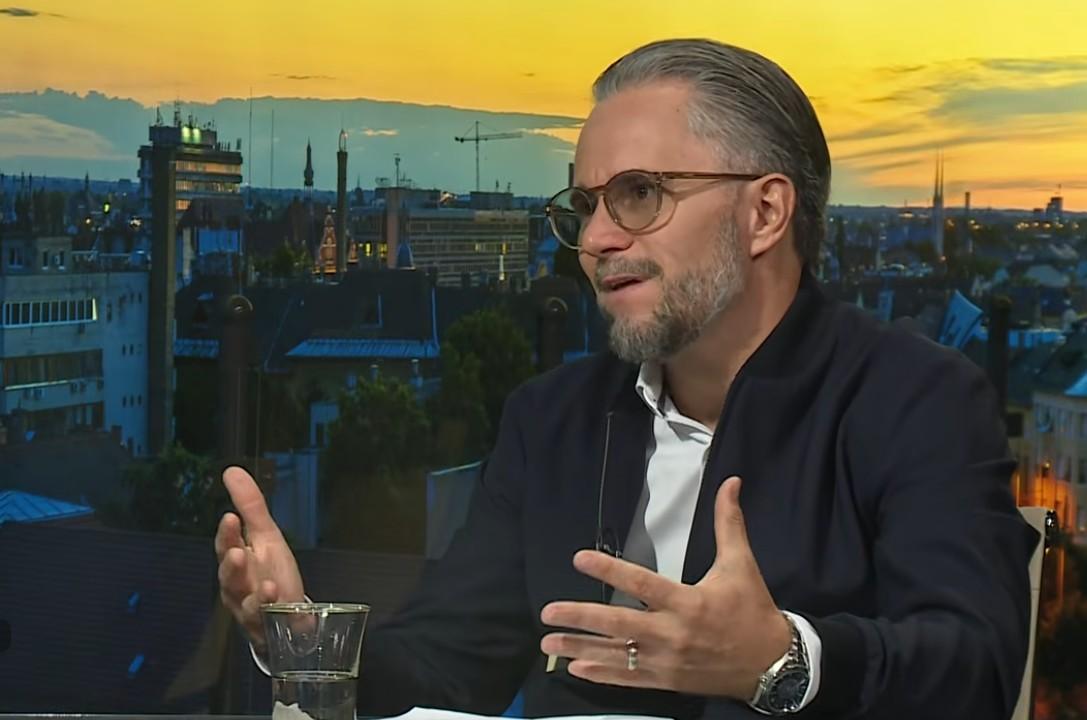 Mentelmi jog és politika a Szeged TV-ben